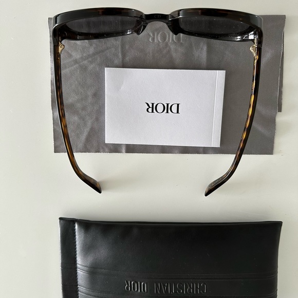 Christian Dior D Doll Sunglasses - Picture 6 of 6